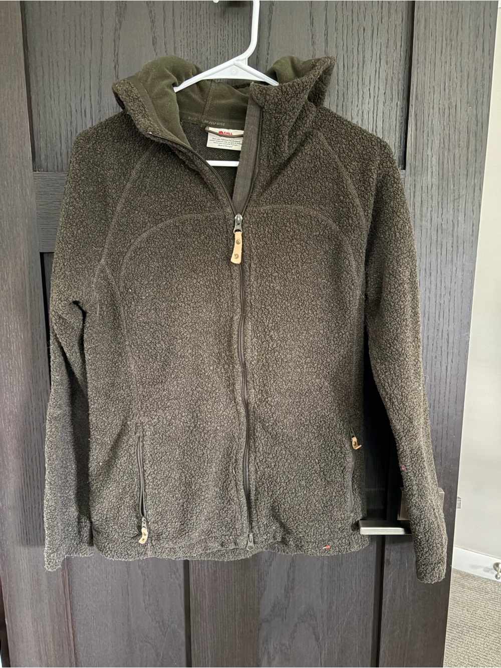 Fjall Raven Fleece Zip-Up Hoodie Jacket! Womens S!  Slightest wear! Dark green